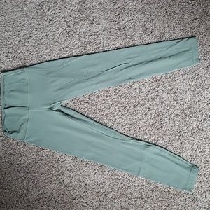 Lululemon Align 25" legging size 6 sage green